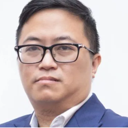 Tác Giả Travis Trần